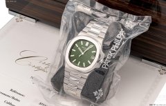 百达翡丽Ref.5711/1A-014绿盘腕表拍出11倍公价